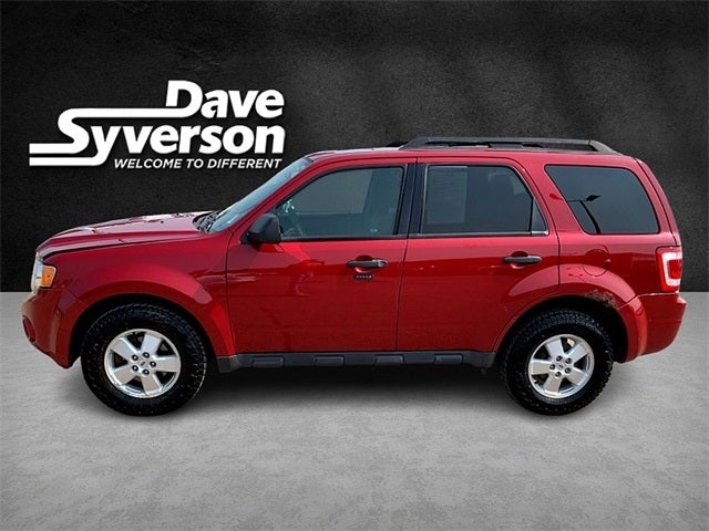 Used 2010 Ford Escape XLT with VIN 1FMCU9DG1AKA95568 for sale in Albert Lea, Minnesota